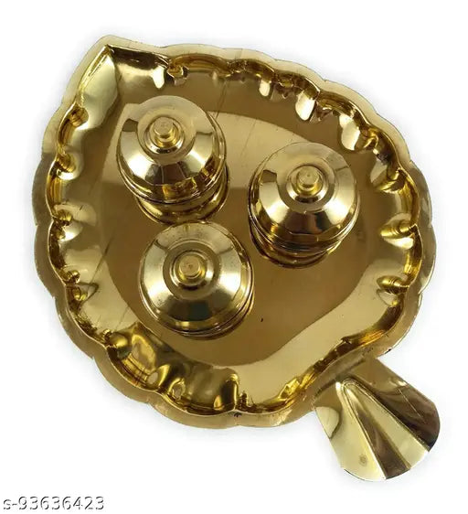 PRAMUKH STORE Brass kankavati Haldi-Kunku Karand/Kankavati/Kumkum Pooja Thali Set Golden