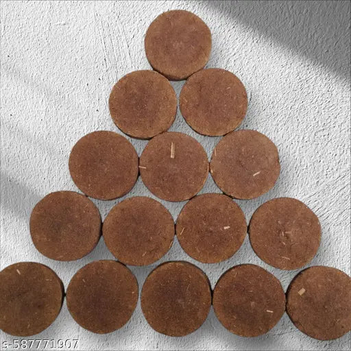 Pack of 28  || Natural Desi Cow Dung Cake for Havan, Pooja, | Chemical-Free & Eco-Friendly, Dhuna puja , Cow dung , Desi cow dung cake, kanda , Gober ke kenda , Upla dung , Corofitam desi gow , Upela , Gober upela , Goitha , Chipri dung , Gober k upela ha