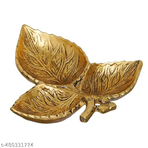 Metal 3 Part Leaf Shape Tray Perfect for Home Centre Table Serving Dry Fruits (Golden, Pack of 1) decorative showpiece