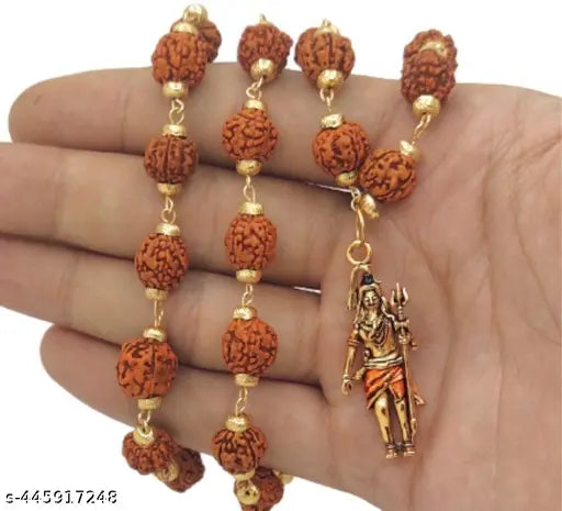 Most Beautiful Dotted Locket Pendant With 5 Mukhi Rudraksha Mala Model_Number_AQ0Z216