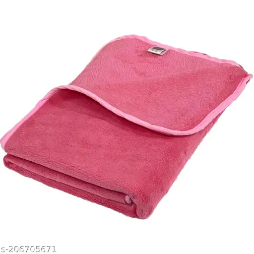 Ultra Soft Microfiber Pink Bath Towel 72x142cm 360GSM