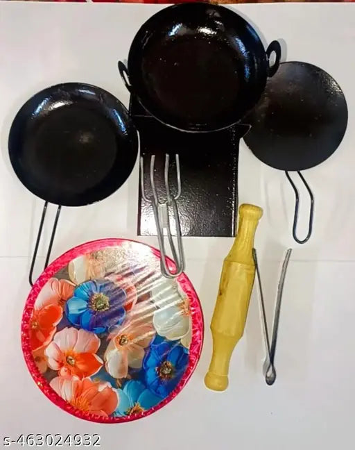 SUTEKI Wooden kids kitchen set with chakla belan