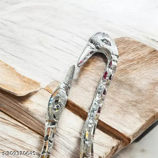 7 Inch Silver Kissing Swan Couple Handcrafted Decorative Figurine