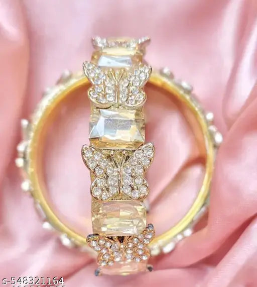 Traditional kangan set for women