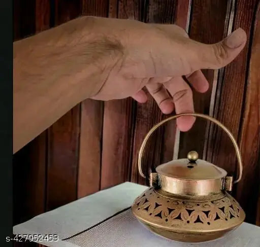 BALAJI INC. 5*5" Degchi Small Handi Degchi Tea Light Dhoop Candle Holder Kapoor Dani for Home Decor Small kitchen item Indian traditional Brass utensils Miniature brass kitchenware Ethnic Small brass pots for decoration puja room