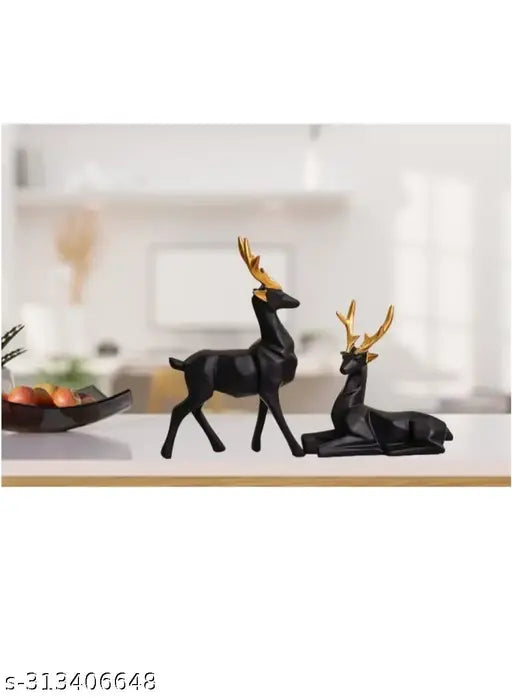 Majestic Deer Couple Figurine Artistic Home Decoration