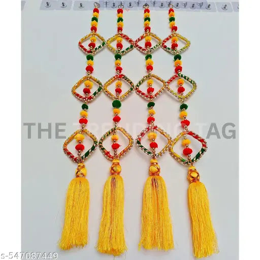 4Piece_Yellow-Tassel