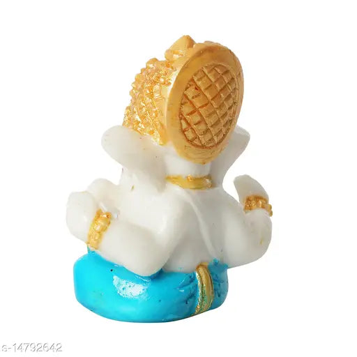 Car dashbord idols /office /study table