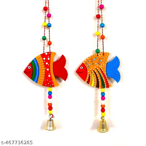 Hanging Fish Feng Shui Vastu Handmade Hand-Painted for Garden Balcony Home Office Cafe Decoration Main Door Toran Latkan Festival Decorative Wall Hanging