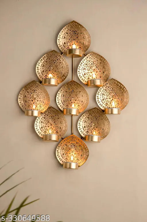 Rustic Leaf Glow: Handcrafted Iron Tealight Holder Wall Decor
