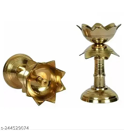 Giftonia Brass Kamal / Lotus Diya set  Puja Diya, Kuthu Vilakku,  (Height 4 .5 Inches Pack of 2 Pcs) Akhand  Diya