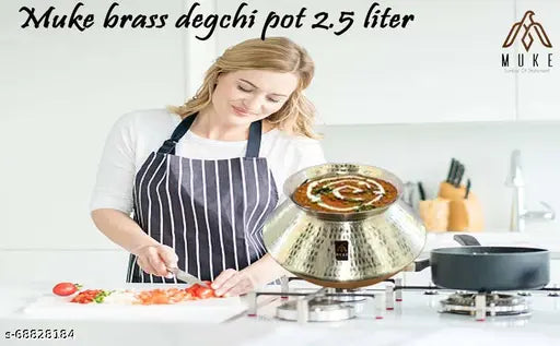KITCHEN NEXT Handmade Shinny Finish | Pital Degchi/Sipri | Biryani Pot | for Cooking & Serving | Premium Vessel |100% Pure BrassPure Brass Water Pot Degchi Handi. Indian Brass Cooking Vessel  Capacity 2.5 Liters. Pack of 1