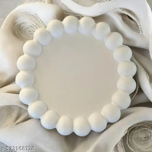 LuxeBead Round Resin Tray – Elegance in Every Curve
