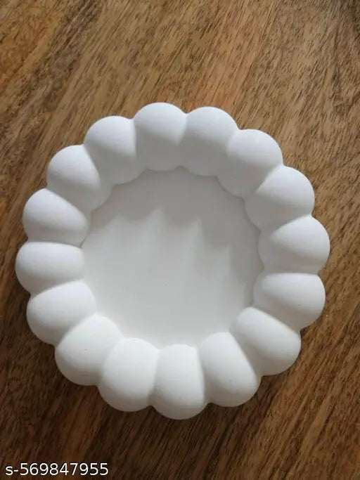 Minimal Round Beaded Resin Tray | Jewelry Holder | Aesthetic Vanity Tray | Handmade Decor Plate