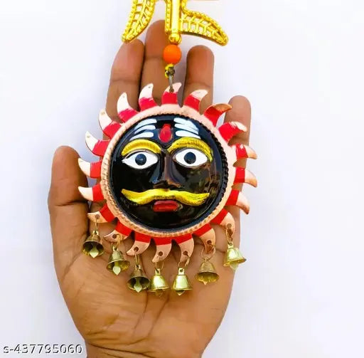 Adhyans Vastu Remedies Black Colour Sun,Surya face For Good Luck Success Prosperity & Remove Negative Energy can be use wall car office & others place.Material: Metal,Plastic,Cotton