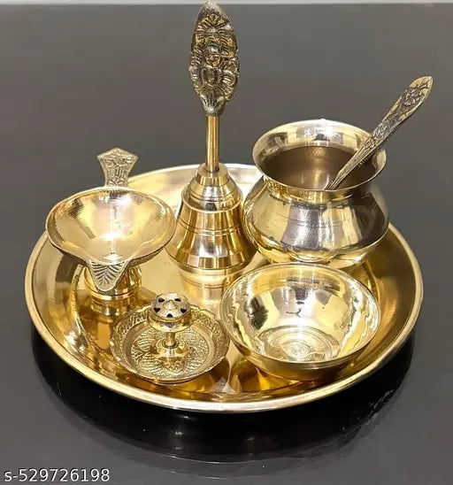 thali plane Set 6 Inch Puja Thali with Pital Plate Kalash Spoon Chandan Wati Dhup Dan Diya Ghanti Arti Thali for Diwali Home Office Mandir Wedding Return Gift Items + 1 सिंदूर दान
