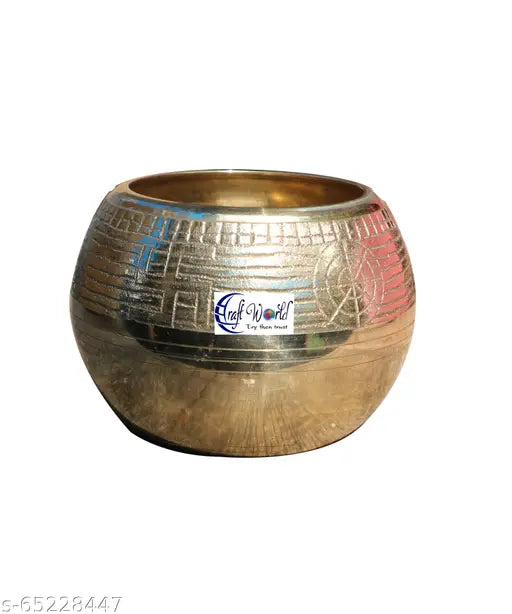 Craft WorldPuja Mana,For Laxmi Puja,Diwali Puja Home Puja Article Decorative Showpiece (Brass, Gold)H-4 INCH