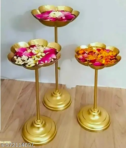 Decorative Urli Bowl Tealight Holder Stand | Urli Stand Set of 3 for Decoration | Floating Diya Stand Home Decor Decorative Showpiece | Urli Bowl for Diwali and Pooja (Set of 3) Decorative Urli Bowl Tealight Holder Stand | r (Set of 3)
