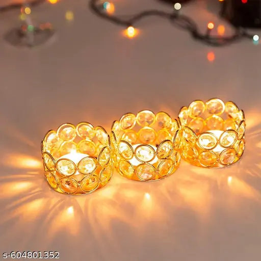 Tea Light Candle Holder For Home Decoration Metal Crystal Candle Holder Tea Light Holder Tea Light Holder for Table Decoration(Pack Of 4).