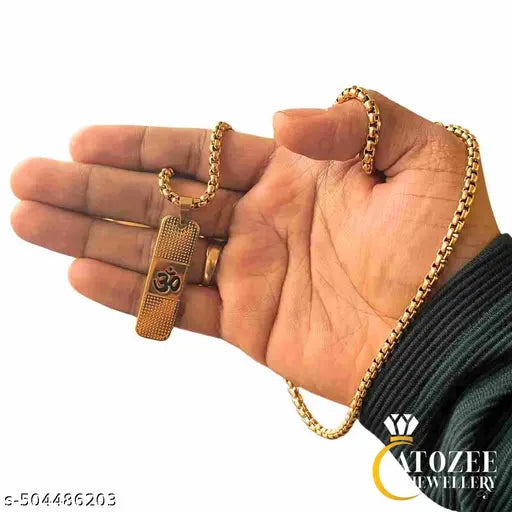 Gold-plated Om pendant necklace/Men's religious jewelry/Stylish Om locket for men/Hindu spiritual pendant/Trendy gold chain with pendant/Fashionable men's necklace/Devotional jewelry for men/Long chain Om necklace