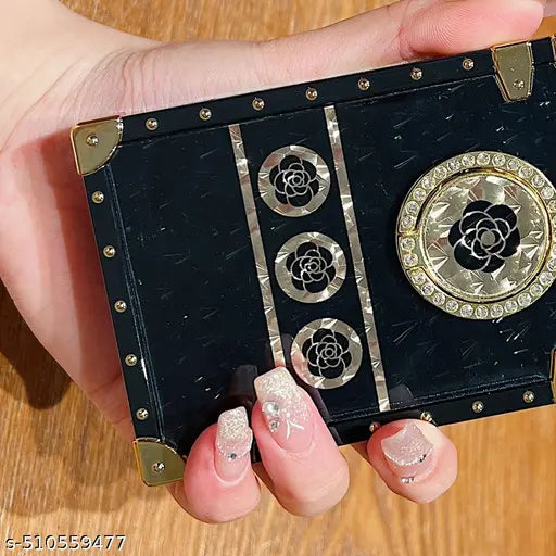 Cover For iPhone 16 | Black