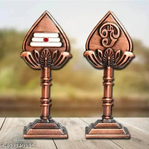 Traditional Murugan Vel Decorative Showpiece (10cm) for Car Dashboard