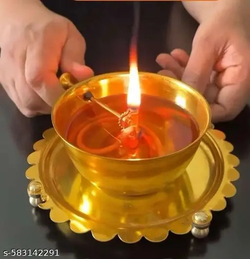 Mizli Brass Akhand Jyot Diya (LARGE SIZE) with Adjustable Wick | Oil Lamp with Borosilicate Glass Chimney | Ideal for Hindu Pooja, Temple, Festival & Gift Item