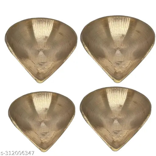 Divine Bazaar Brass Diya Stand | Traditional Religious Ornament | Spiritual Décor Accessory | Hindu Puja Essential | Elegant Brass Design | Festive Lighting Fixture | Sacred Ritual Item | Traditional Diya for Worship | Religious Symbolism | Puja Room Déco