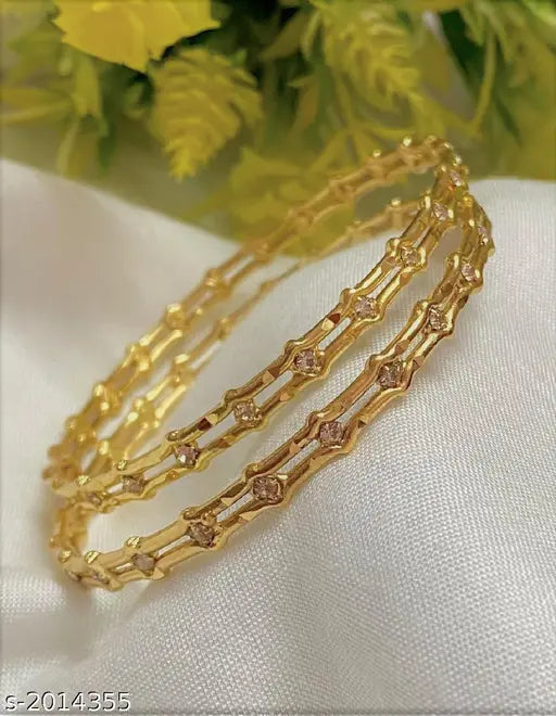 Charming Alloy Bangle