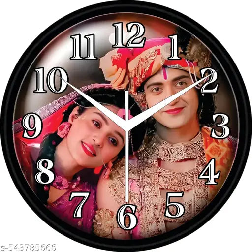 AS CREATIVES  BEAUTIFUL  WALL  CLOCK