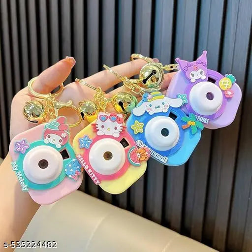 KIARA COSMETICS Creative Simulation Projective Camera Keychain WITH Zinc Alloy Ring/Keychain for Car, Bike Home/Key Chain with Ring/Suaitable for Bagpack side purse girls Kids-play (Multi colour, Pack of 1)