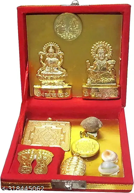 Traditional Decorative Plates with Idols & Figurines