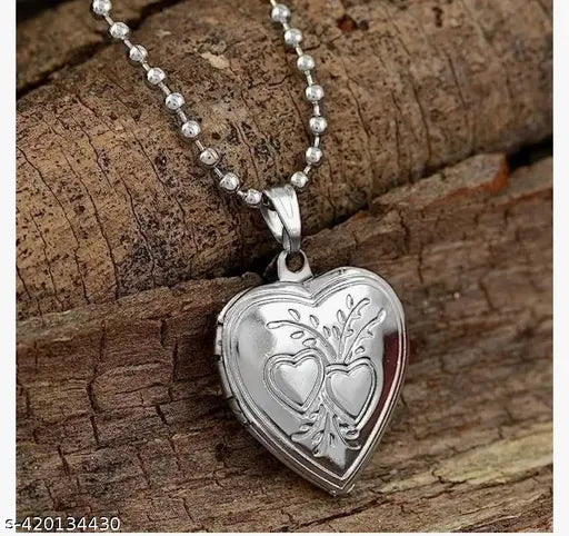 Silver Plated Big Heart Shaped Openable Photo Frame Memory Photo Lockets Valentines Day Gifts Fashion Chain Pendant Locket Necklace Gifts Jewelry for Men and Women