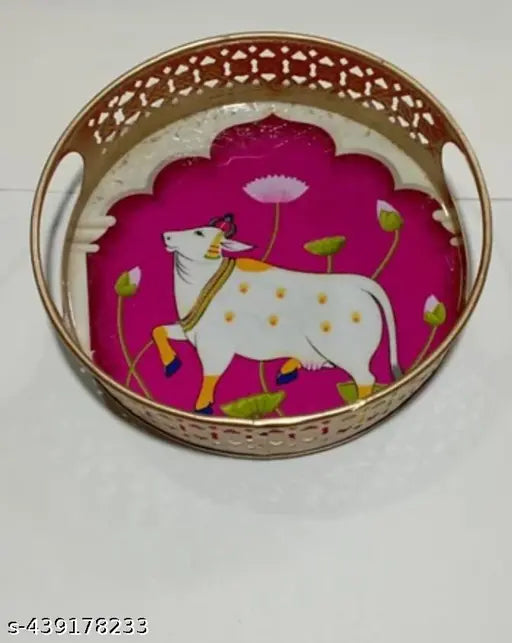 metal tray  cow 8'' inches by diameter