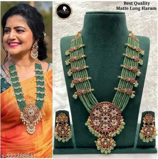 jewellery,choker,necklace,jewellery set,indian wedding jewellery set,Maangalyam/Murukku,south,indian,maharastrian,highquality set for women girls