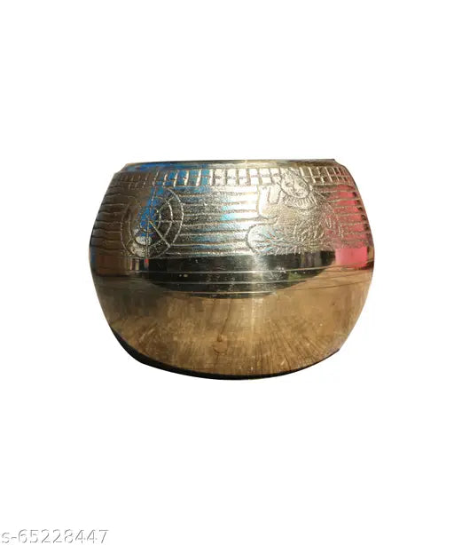 Craft WorldPuja Mana,For Laxmi Puja,Diwali Puja Home Puja Article Decorative Showpiece (Brass, Gold)H-4 INCH