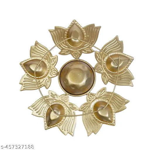 Craftlayout Urli Bowl for Home Décor, Lotus Shape Handcrafted Metal Bowl for Office Festive Diwali Decoration Set, Decorative Bowls for Floating Candles, Tealight Candles, Gift Items - 7 Inch Gold