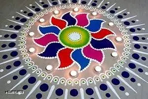 Tota Squeeze me rangoli bottle