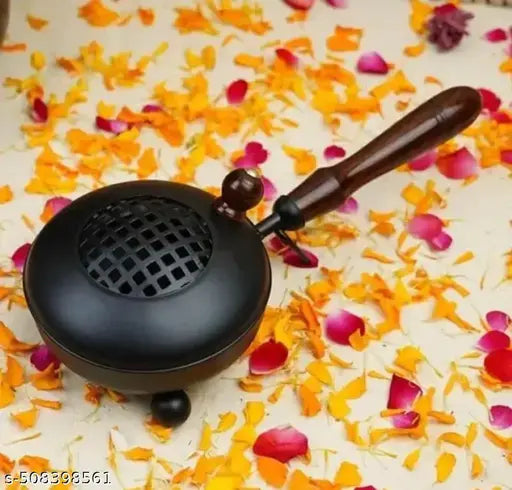 Dhoop Dani incense holders metal incesne loban holder Metal Incense Burner Metal Hammered Incense Burner Loban Dani Dhoop Dani Burner for Home Office Temple Puja(Round) (Black)