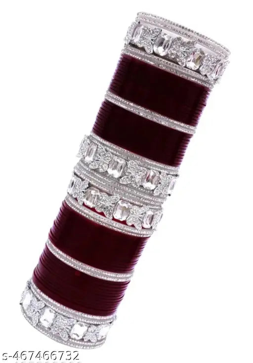 Buttterfly kada white nikhar maroon chooda