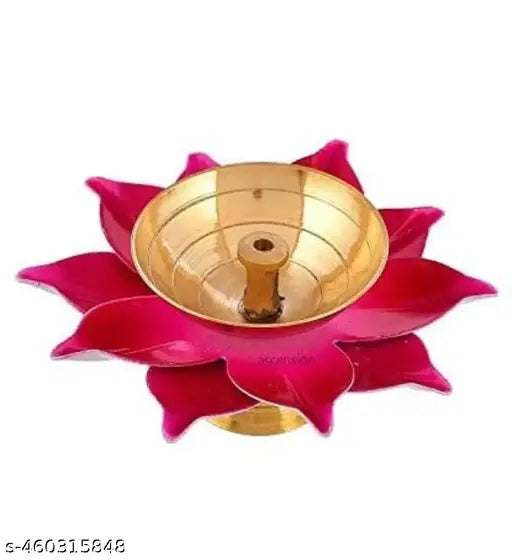 Brass Lotus Diya for Puja Kamal Patti Flower Shaped Brass Diyas Oil Lamp for Pooja Room aarti Temple mandir Home Decoration & Gift Purposes, Diwali Diya (Pack of 4)