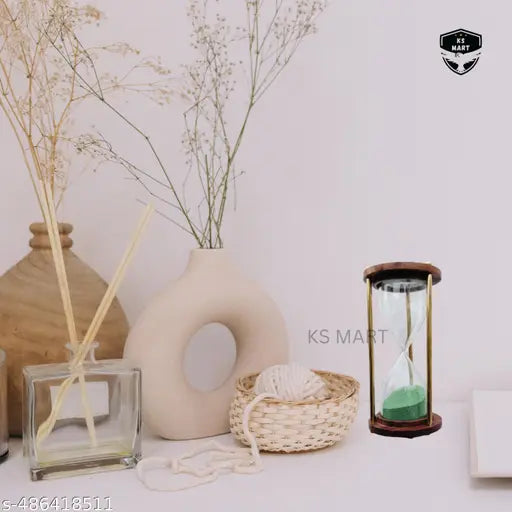 Natural Wood Green Sand 5-Minute Sand Timer –  Home Decor Piece