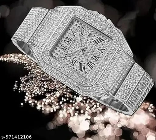New Trending Analog Watches Diamond Watches For New Generation Boys & Mens (Special For Party Wear) Color - Silver