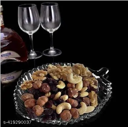 Dakshayanii Glass Ashtray Transparent Crystal Glass Leaf Shape Decorative Dish Plate Multipurpose Dry Fruits, Spice , Snacks , Sweets & Chocolate , Serving Plate for Dining Table, Office, Desk