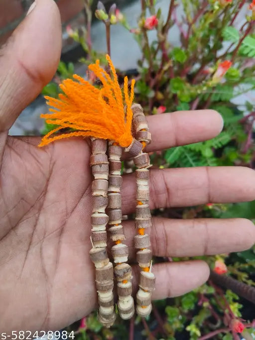 ..Tulsi mala orginal 108 beads  kanthi rudraksha tulsi mala jap mala wearing Men and women
