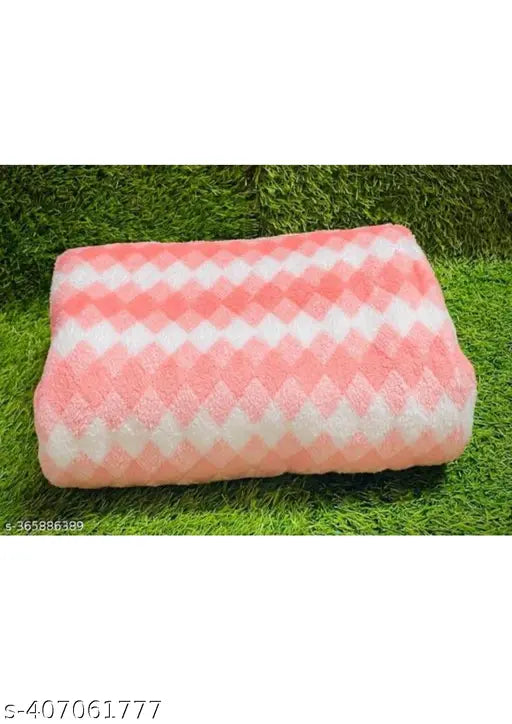450 GSM High  Absorbent & Quick Dry Bath Towel   Daimond