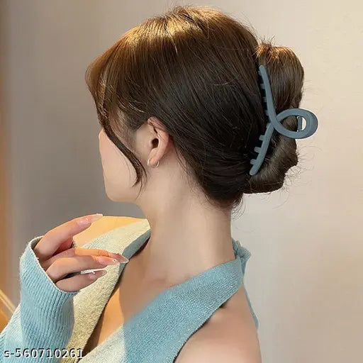 Stylish Matte Finish Hair Clutcher Set for Women & Girls – Pack of 3 (Trendy Flower, Loop & Rectangle Design)