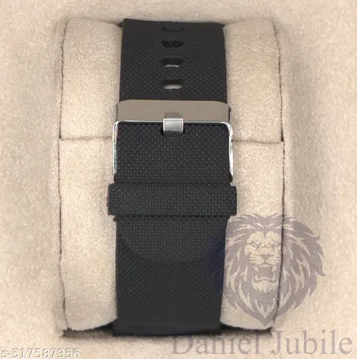 Daniel Jubile Analog Functioning Stainless Steel Chain Analog Watch - For Men 001WDTG