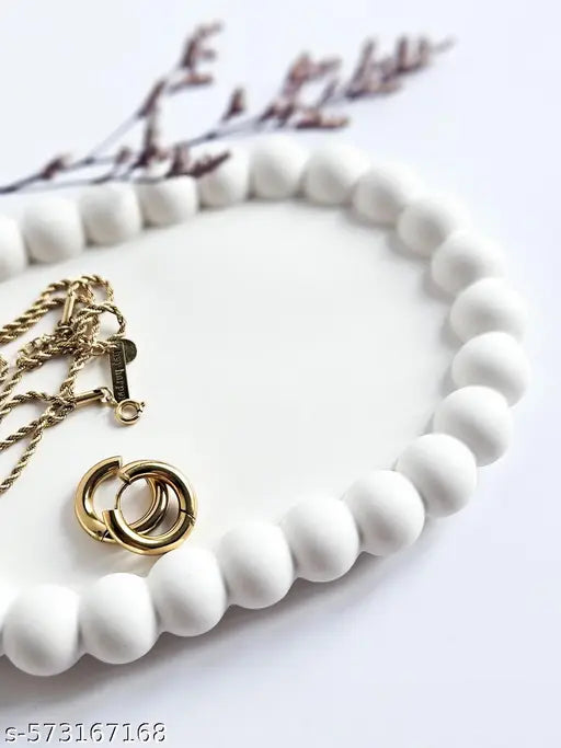 LuxeBead Oval Resin Tray – Elegance in Every Curve