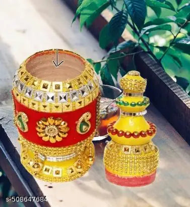 Stylish Wooden Sindhora For Traditional Indian Wedding